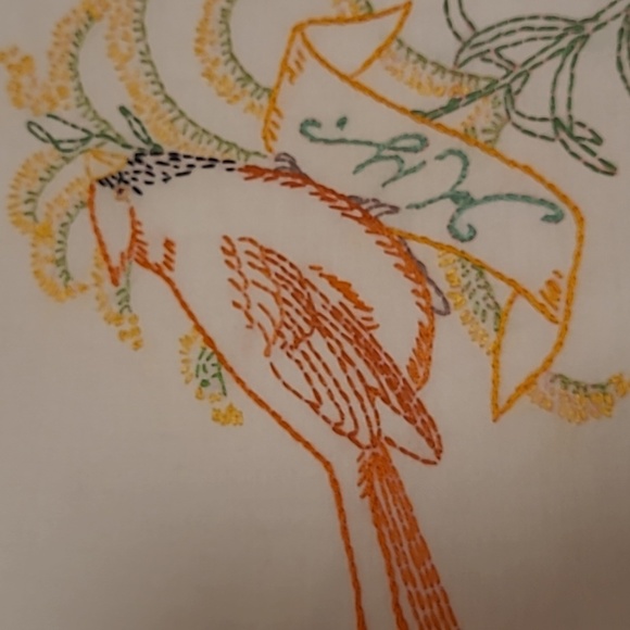 VintagevHand Stitched Kentucky State Bird & Flower - Picture 3 of 14